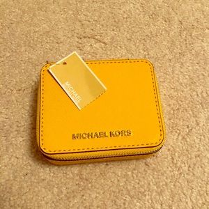 Michael Kors travel jewelry case NWT